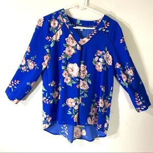 41 Hawthorn Blue Floral 3/4 Sleeve Top